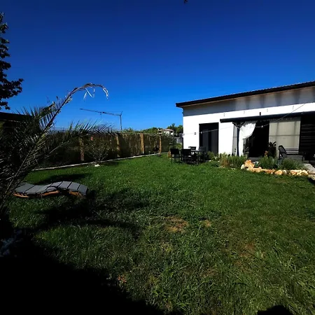 Onyx Ferienhaus *