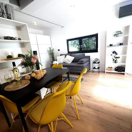 Holiday home Onyx
